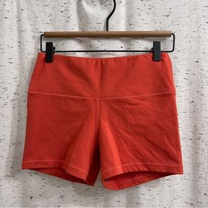 FLEO Power High Rise shorts in Ember, S